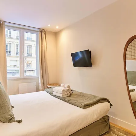 Charming Flat In The Heart Of