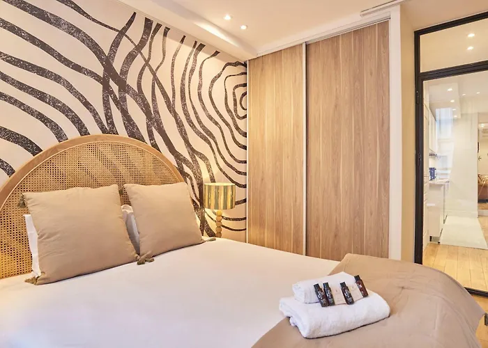 Charming Flat In The Heart Of 公寓